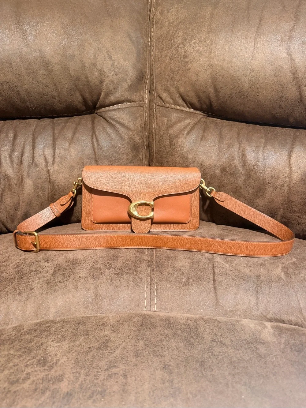 Coach Tabby 26 Saddle Tan Leather Shoulder and Crossbody Bag *Rare Color*